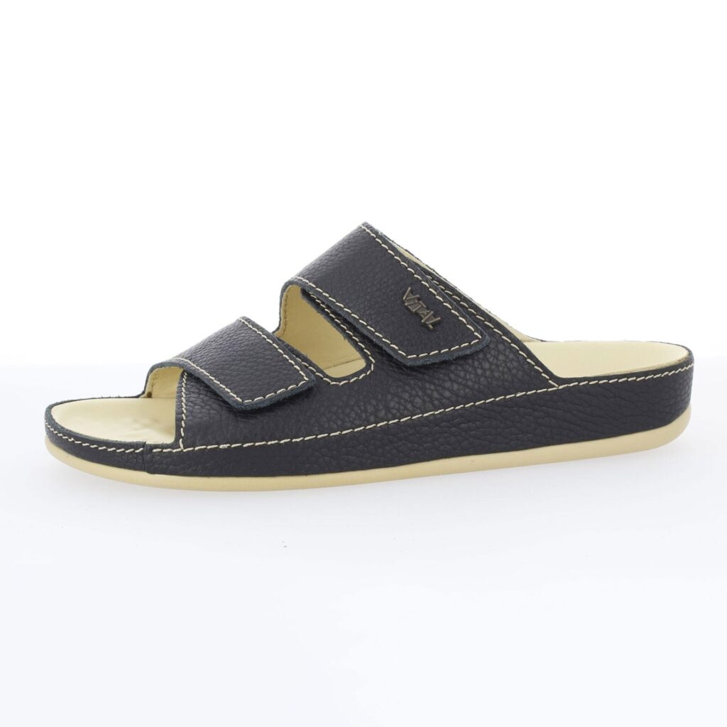 Vital Leder Hausschuhe Buttero schwarz – Gesundheitsschuh mit Fußbett